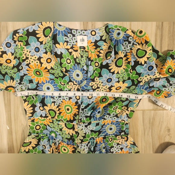 Cabi Happy Top Size Xs - Picture 10 of 11